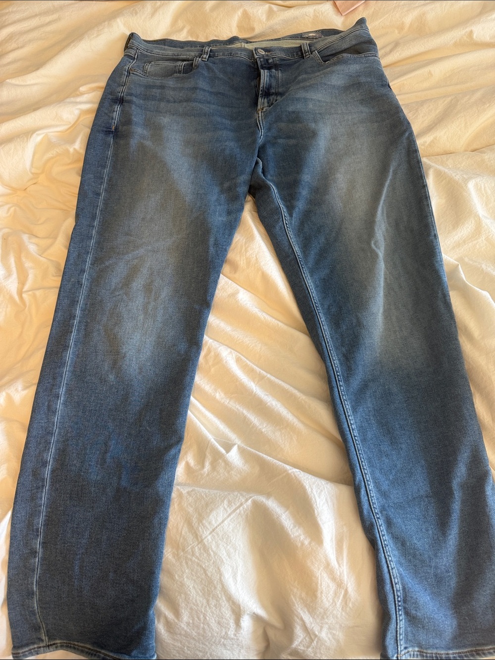Faherty Men's Stretch Terry Straight-Leg Jeans in Mid Blue